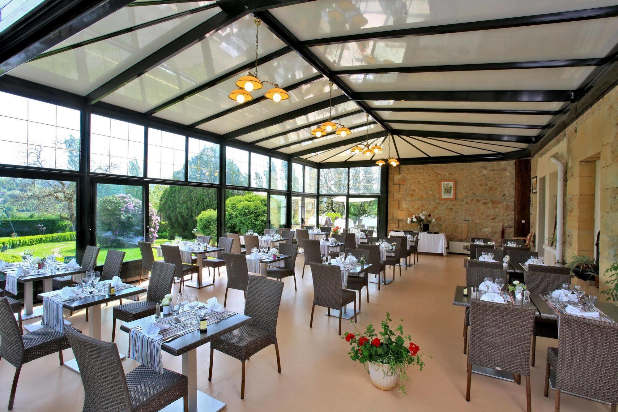 Hotel Restaurant La Verperie Sarlat-la-Canéda Exterior foto