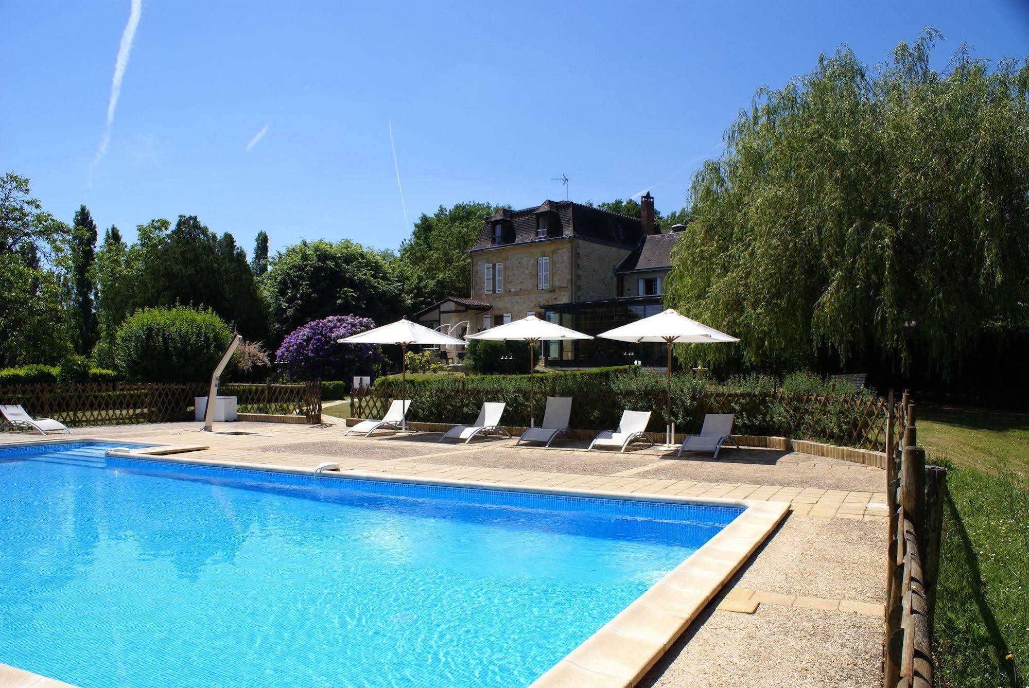Hotel Restaurant La Verperie Sarlat-la-Canéda Exterior foto